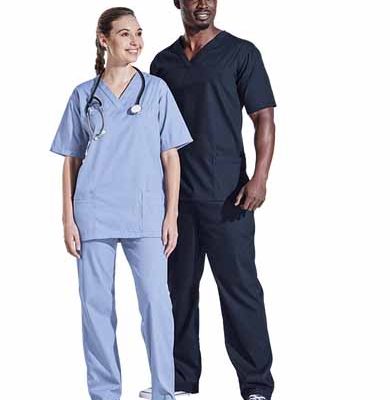 unisex scrub set with 2 pockets